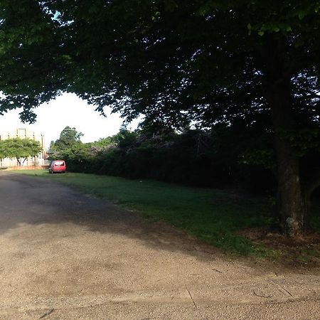 The Convent Glen Innes Esterno foto